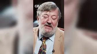 Stephen Fry on ‘paranoid fear’ that Musk and Bezos want Mars travel because ‘Earth is doomed’