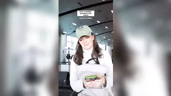 "celebrity" airport greetings ✈️