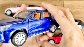 Diecast Cars: 1/32 Scale Car Models Show Cars By Hand