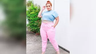 Bella Montoro...Biography,Plus Size Model | Curvy Instagram Stars | Fashion Celebrity Wiki