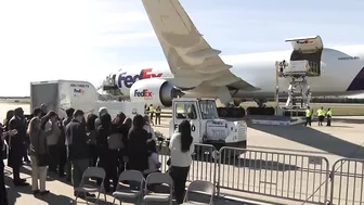 National Zoo's three celebrity giant pandas head home to China