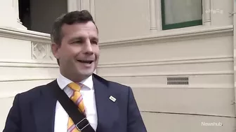 Huge step in coalition talks as Winston Peters finally meets with David Seymour | Newshub