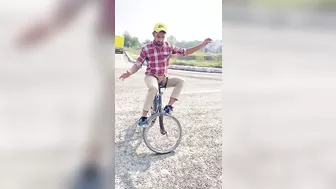 छोटी Cycle Se Balance????Without Breaks????|| #shorts #cyclestunt #balance #challenge #shortvideo #viral