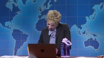 Weekend Update: Your Co-Worker Who Is Extremely Busy Doing Seemingly Nothing - SNL