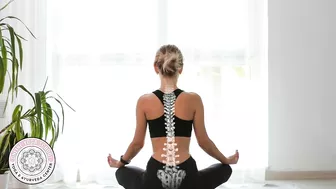 Thoracic Spine in Yoga - Online Yoga School