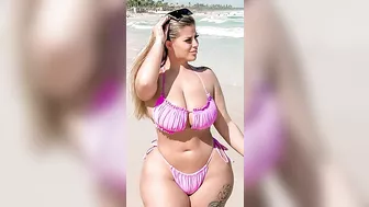 Plus Size Bikini Lookbook To Flaunt Your Curves Next Summer