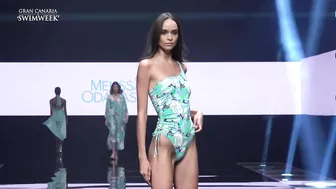 ✨???? #Swimwear RUNWAY????｜#lingerie #fashion #model