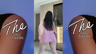 Latina Twerk #34 - The Daily Twerk - Big bank challenge ???????? tiktok #shorts #tiktok #bigbank