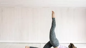 Morning Relaxation Yoga: 3 Balanced Exercise for a Core ,Back, & Shoulders with - Serena Yoga