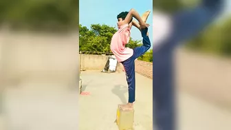 china ???????? vs ????????indian boy challenge accepted#viral#trending#tutorial #kungfu#yoga#shorts