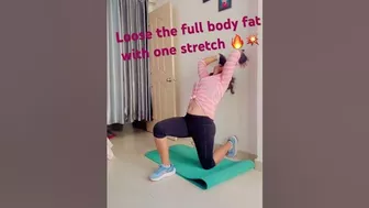 Try this stretching for full body fat loss ????????????#trending #viral #shorts #fitmoms #fatburn #athome