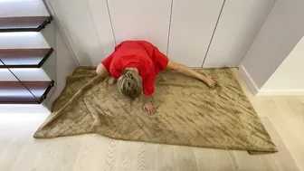 Stretching at home 2 minutes