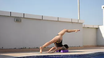 4K | Deep Yoga Stretching | Chest stand with yoga blocks #yoga #stretching