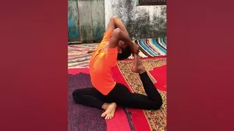 Yoga parformance #yoga #fitness #shortsfeed #trending