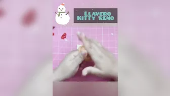 Llavero Reno Kitty Navidad Pasta Flexible o Porcelana Fría