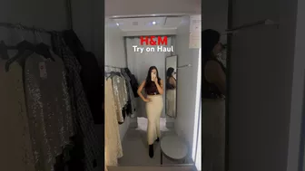 H&M Try On Haul #hnmhaul #deals #shortvideo #shortsviral #sale #shorts #yourubeshorts #youtubevideo