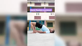 #back #flaxible #workout #yoga #shorts #shortvideo