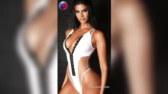 Lucciana Beynon - La perfecta modelo de bikinis | Bikini Model