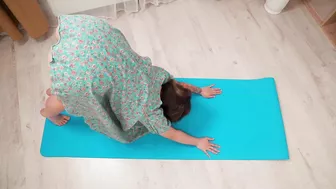 STRETCHING FOR NOVICES AT HOME WITH EVELINE - YOGA QUEEN