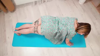 STRETCHING FOR NOVICES AT HOME WITH EVELINE - YOGA QUEEN