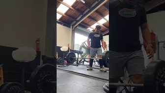 Try deep snatch and clean. Not flexible enough… #weightlifting #squat