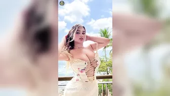 Anastasia Kvitko - Modelo de bikinis | Biografía e información | Bikini Model