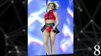 Die schönsten Bikinis von HELENE FISCHER #1 | COMPLIATION