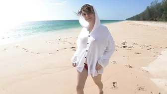 [4K] Dry Vs Wet Try-on Haul Transparent Clothes with Jules Bond on Thai Beach