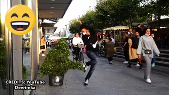 Bushman funny prank in Germany