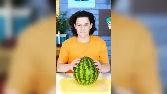 Awesome Way to Slice Watermelon || Testing Cool TikTok life hacks #shorts #SMOL