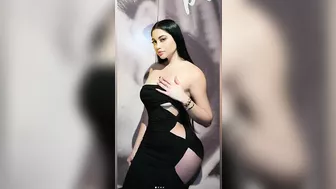 Jailyne Ojeda#plussize #curvy #modelo #models #curvytiktok #plussize #fyp #modeling