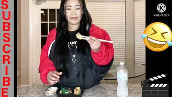 NOT MY HANDS CHALLENGE???????? with sushi ????