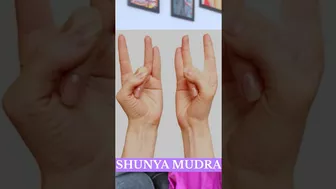 SHUNYA MUDRA✨ #shunya #mudra #mudrasbenefits #mudras #yogamudras #sribogararogyalaya #yoga #tips