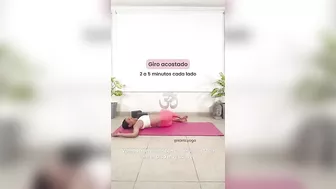 ¿Te duele la espalda y hombros por estrés? Esta rutina de yoga es perfecta para ti ????