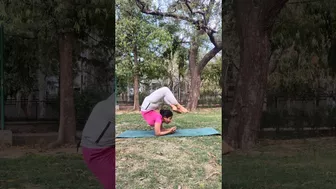 Headstand ???????? #yog_to_be_niroge #yoga #trending #harharmahadev #viral #dailypractice #dailypractice