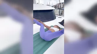 RELAXING STRETCH MORNING YOGA FLOW ????????️ #flexibility