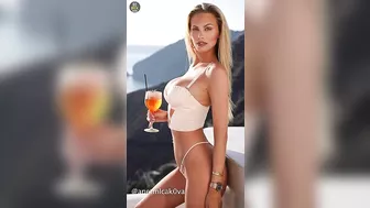 Aneta Mlcakova | Bikini Model