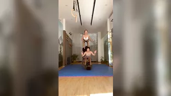 Partner challenge#workout #fitness #partnerchallenge #yoga #handstand #challenge #gym #gymmotivation