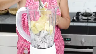 ✅Dragon Fruit and Banana Milkshake ???? Sexy Lingerie | Apron no bra ????