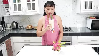 ✅Dragon Fruit and Banana Milkshake ???? Sexy Lingerie | Apron no bra ????