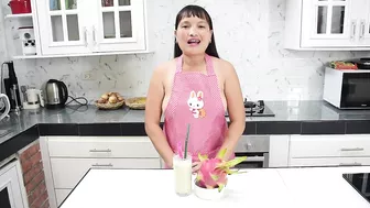 ✅Dragon Fruit and Banana Milkshake ???? Sexy Lingerie | Apron no bra ????