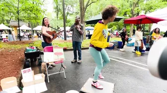 Market Buckdance before yoga class - Miss Moonshine ft Max & Maggie