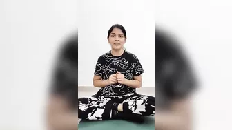 Effective yoga for Legs pain, cramps, swelling #shorts #yoga #ytshorts #trending #viral #beyogafied