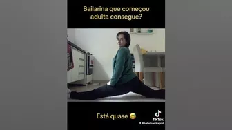 Consegue! Ou quase. ???????? #bailarina #funnymemes #humormemes #dancer #bailarinaadulta #stretching