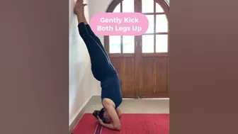 Learn How To Practise Sirsasana or Headstand | HIMALAYA YOGA VALLEY