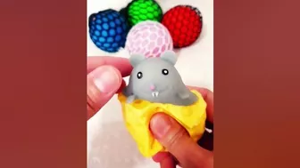 squishy and stretching mouse ???? ???? #viral #funny #stretching #squishy #funandfidgety #memes #trend #yt