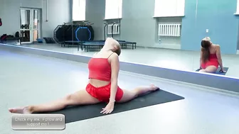 Kelly yoga tutorial; Leg Stretching at Studio