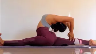 Yoga Asana Sequence | Yoga with Urmi Pandya