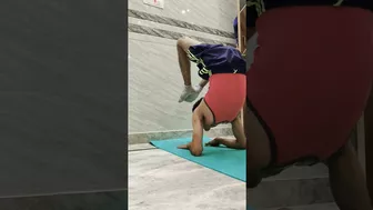 Advance Yoga Practice At Home ???? #yogawithvikram36 #viral #flexibility #yoga #shorts #youtubeshorts