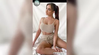 Angelica Laliotis - Modelo de bikinis e influencer de Instagram | Biografía y opiniones